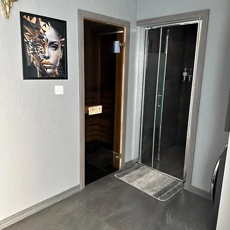 Deluxe With Sauna And Jacuzzi - Adults Only Килдэр