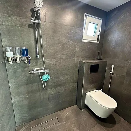 Rezort Deluxe With Sauna And Jacuzzi - Adults Only *
